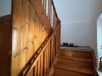 Treppenhaus - Zweifamilienhaus in Deuerling, mit schöner Aussicht zum Kaufen