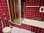 Badezimmer Erdgeschoss - Zweifamilienhaus in Deuerling, mit schöner Aussicht zum Kaufen