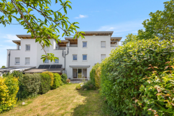 Platz für die ganze Familie – Attraktives Reihenmittelhaus in ruhiger Lage!, 92224 Amberg, Reihenmittelhaus