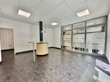 Beste Lage.Beste Sichtbarkeit.Beste Chancen – Ihr neuer Geschäftsstandort, 92421 Schwandorf, Bürofläche