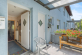 9 REH Burgweinting - Attraktives Reiheneckhaus mit schöner Terrasse und Gartenanteil!