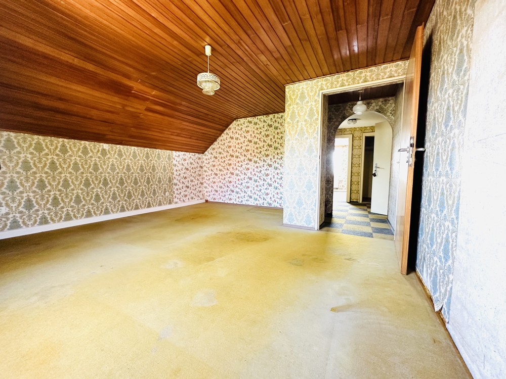 Wohnzimmer DG