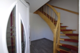 Treppenhaus - | Ein Zuhause für alle Lebensphasen | Rollstuhlgerecht, familienfreundlich und naturnah