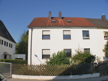 Rarität im Inneren Westen Doppelhaushälfte auf großem Grundstück, 93049 Regensburg, Doppelhaushälfte