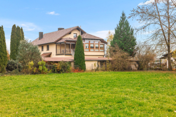 Willkommen Zuhause! Großzügiges Einfamilienhaus mit Wintergarten und herrlichem Grundstück!, 94363 Wolferkofen, Einfamilienhaus