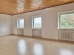 Wohnung - Wohnen & Arbeiten unter einem Dach – Vielseitiges Wohn- und Geschäftshaus in Wiesau