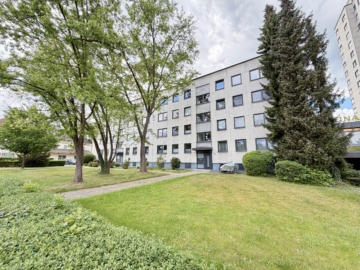 Gepflegte 2-Zimmer-Wohnung mit Balkon & EBK im Inneren Westen!, 93049 Regensburg, Etagenwohnung