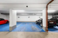 28 Tiefgarage