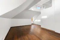 27 Wohnzimmer