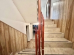 Treppenhaus - Die Gelegenheit! „Charmantes Reihenendhaus mit Terrasse & 2 Balkonen – Zentrale Lage in Schwandorf“