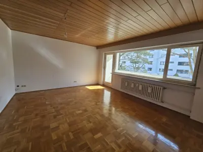 3 Zimmer Wohnung 90 m² mit zwei Balkonen im Regensburger Westen, 93049 Regensburg, Etagenwohnung
