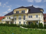 Ansicht von Süden - Gartenwohnung in schöner Lage mit perfekter Raumaufteilung!