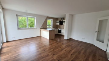 neuwertige 3 Zi. Wohnung mit Balkon und Einbauküche, Wallbox in Bad Abbach, 93077 Bad Abbach, Etagenwohnung