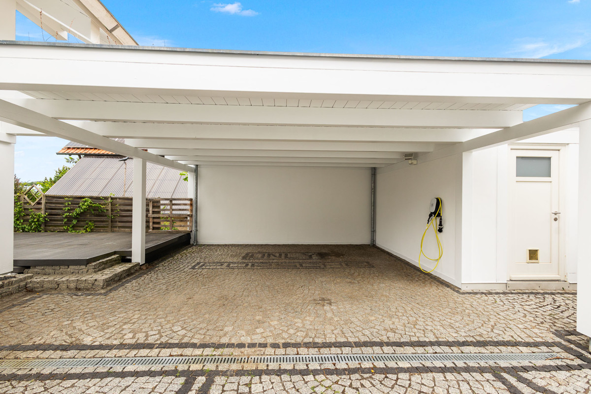 Carport