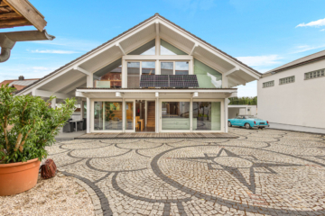 Ihr Zuhause. Ihr Business. Ihre Freiheit – Ein Anwesen für Familien oder Selbständige mit Vision, 93345 Hausen, Einfamilienhaus