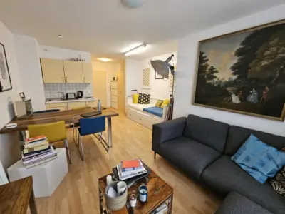 Appartement im Regensburger Westen Nähe Eon/Bundesbank/Infineon zum 01.10. oder 01.11. zu Vermieten, 93049 Regensburg, Etagenwohnung