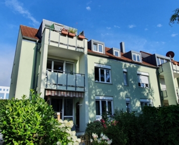 Die perfekte Kapitalanlage: Gepflegte Ein-Zimmer-Wohnung mit Blick ins Grüne!, 93059 Regensburg, Etagenwohnung