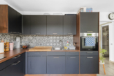 Küche - Familienfreundliches EFH mit großem Garten, Einliegerwohnung & Ausbaupotenzial – auf Erbpacht!