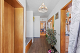 Flur EG - Familienfreundliches EFH mit großem Garten, Einliegerwohnung & Ausbaupotenzial – auf Erbpacht!