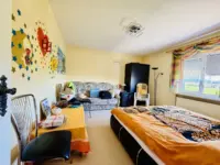 2. Schlafzimmer OG