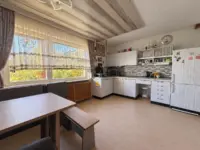 EG