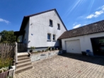 Zweifamilienhaus - Renditestarkes Anlageobjekt: Vermietetes Zweifamilienhaus in Hohenfels!