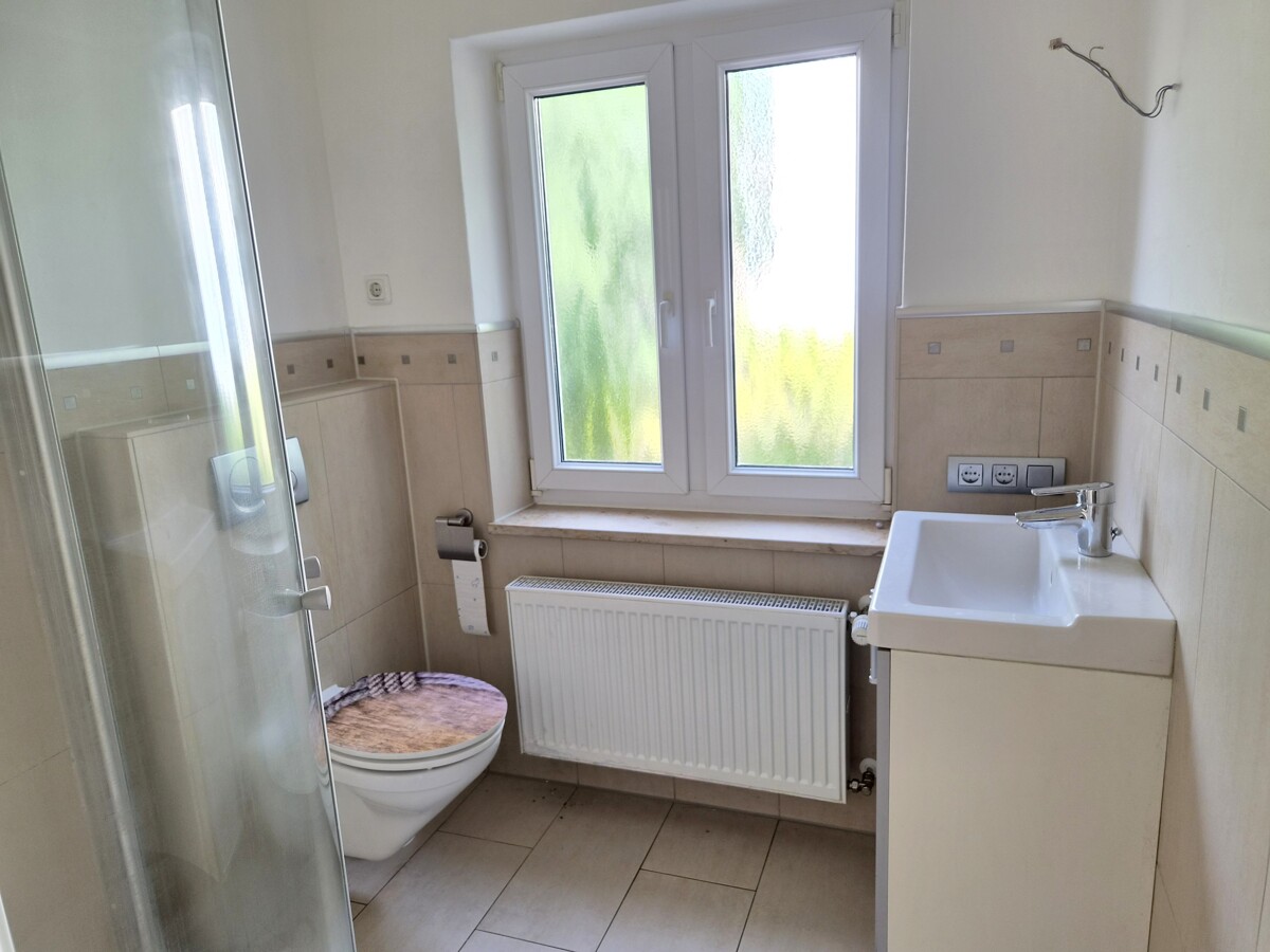 Duschbad EG