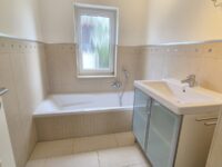Badezimmer EG