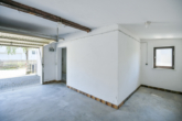 Garage - Charmantes Familienrefugium! Renovierungsbedürftiges Zweifamilienhaus für Groß und Klein!