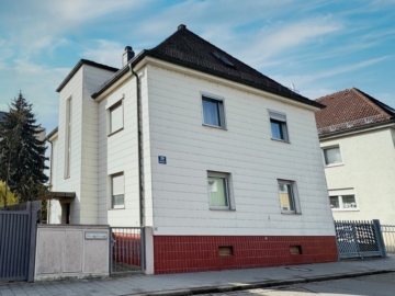 Machen Sie mehr daraus! Ihr Stadthaus in Premiumlage, 93053 Regensburg, Zweifamilienhaus