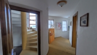 Flur- und Treppenaudgang - Authentisches Gasthof-Hotel im Kurort Schönwald!