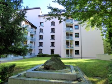 Zentrales 1-Zimmer-Apartment mit Balkon in Regensburg“, 93053 Regensburg, Etagenwohnung