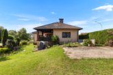 Bild - Großzügiges Einfamilienhaus mit Einliegerwohnung, Sauna & Gartenidylle in Zeitlarn-Laub