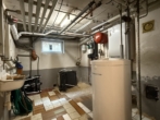 Bild - Großzügiges Einfamilienhaus mit Einliegerwohnung, Sauna & Gartenidylle in Zeitlarn-Laub