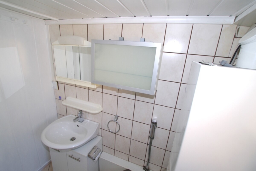 Gäste-WC EG
