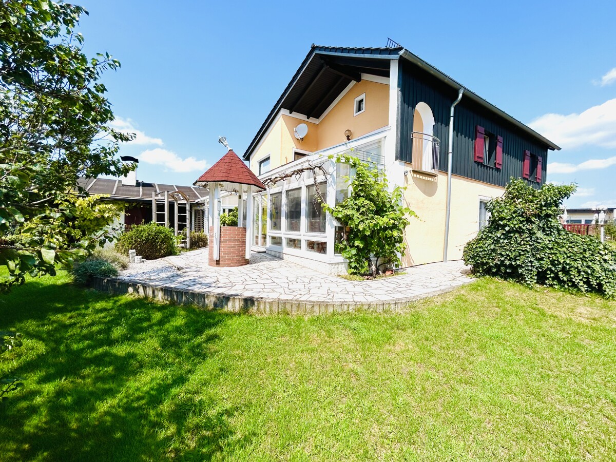 Ihr Haus gartenseits von Süd-Osten