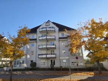 Diese Wohnung lässt keine Wünsche offen – barrierefrei und hell!, 93077 Bad Abbach, Etagenwohnung