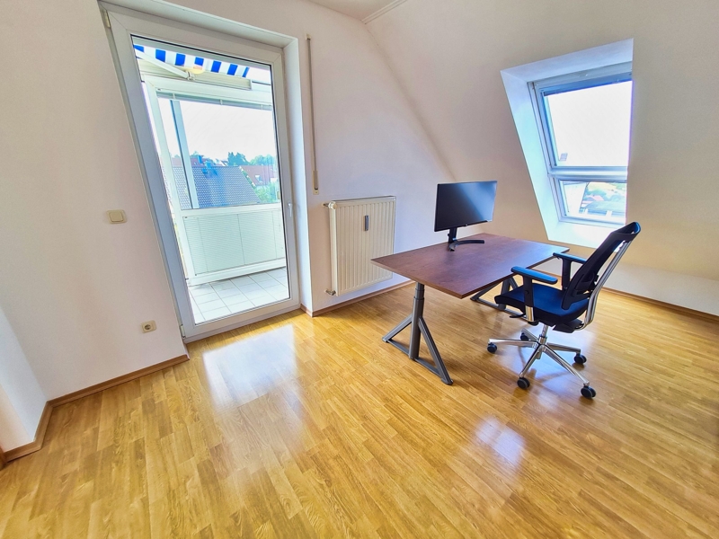 Ihr Esszimmer - oder Büro!