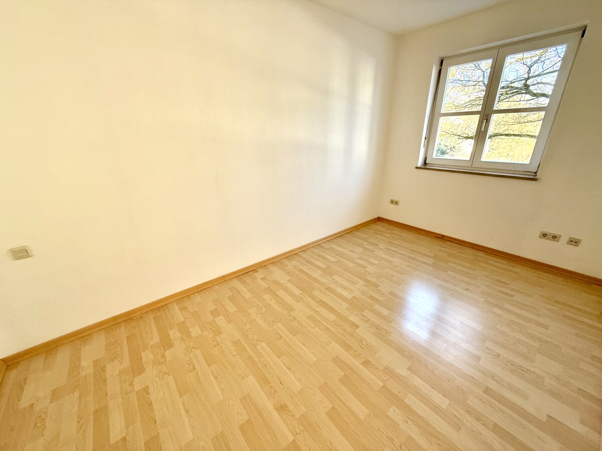 Ihr Arbeitszimmer