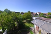 Ausblick vom OG - Familienglück – REH mit schönem Garten in ruhiger Lage