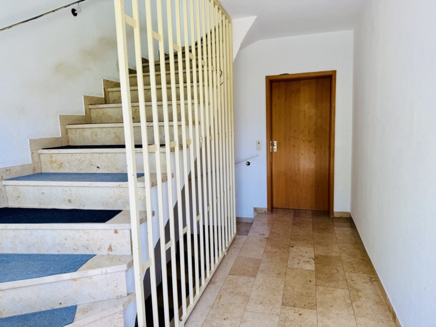 Treppe zum OG