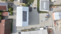Vogelperspektive - Zentral. Vielseitig. Nutzbar. – Moderne Gewerbehalle in Hemau
