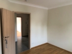Kind/Büro 2 - Charmante 3-Zimmer-Wohnung mit Balkon und KFZ-Stellplatz!