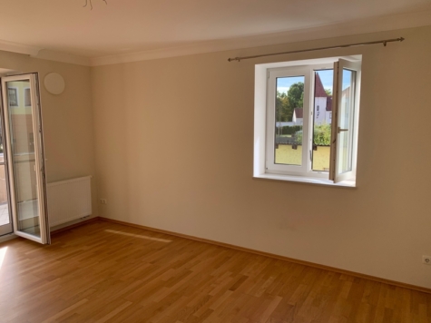 Charmante 3-Zimmer-Wohnung mit Balkon und KFZ-Stellplatz! - Foto 1