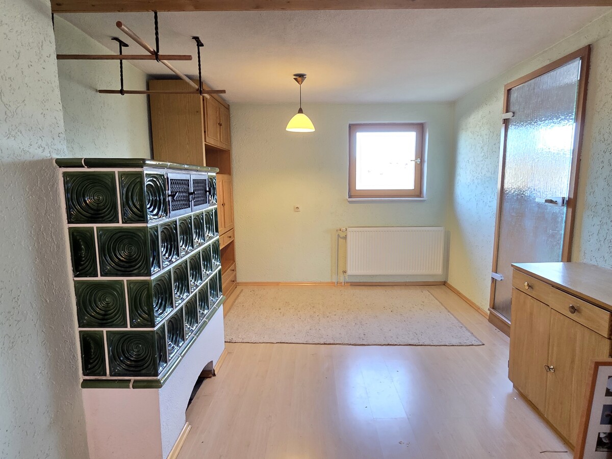 Wohnzimmer mit Kamin