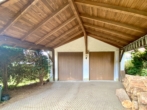 Carport vor Garagen - Einfamilienhaus mit Garten und Teich in 92421 Schwandorf
