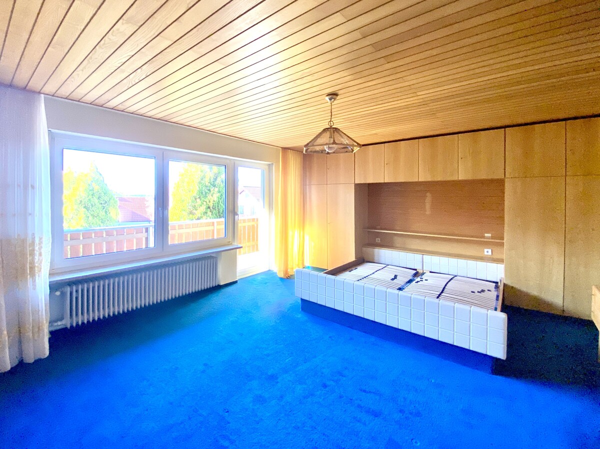 Zimmer 1 OG