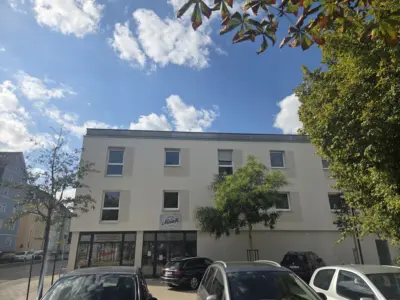 Erstbezug: Modernes Wohnung in guter Lage, 93055 Regensburg, Etagenwohnung