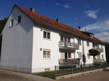 Großzügige 3-Zimmer-Dachgeschoß-Wohnung in Nittenau-Bergham!, 93149 Nittenau, Dachgeschosswohnung