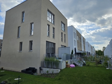 Alternative zur Dachterrassenwohnung Neubau Reihenhaus mit Dachgarten Einziehen in ca. 4 Monaten, 93053 Regensburg, Dachgeschosswohnung